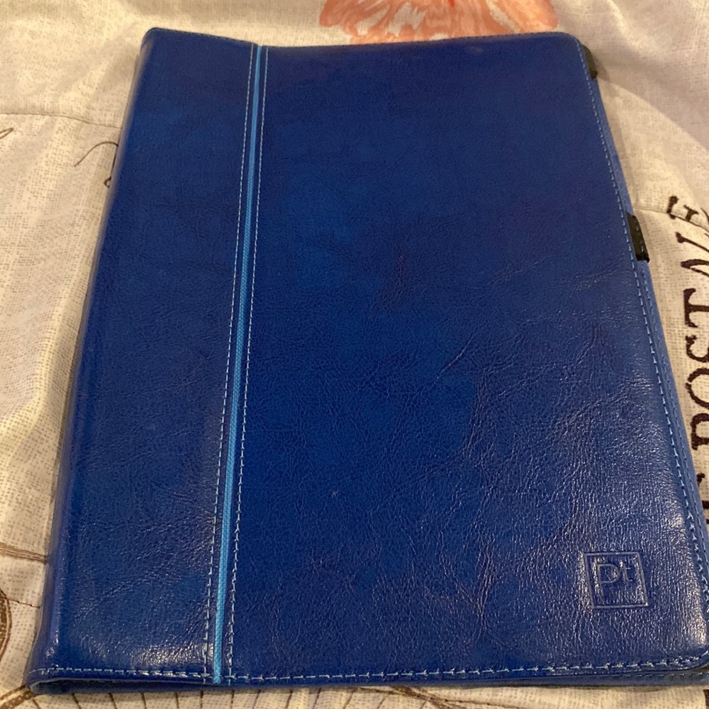 COPY - Platinum Folio case for Microsoft surface pro 3 and pro 4 blue leather.